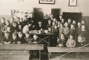Schulbild 1943 Wendisch Musta (Spartag)